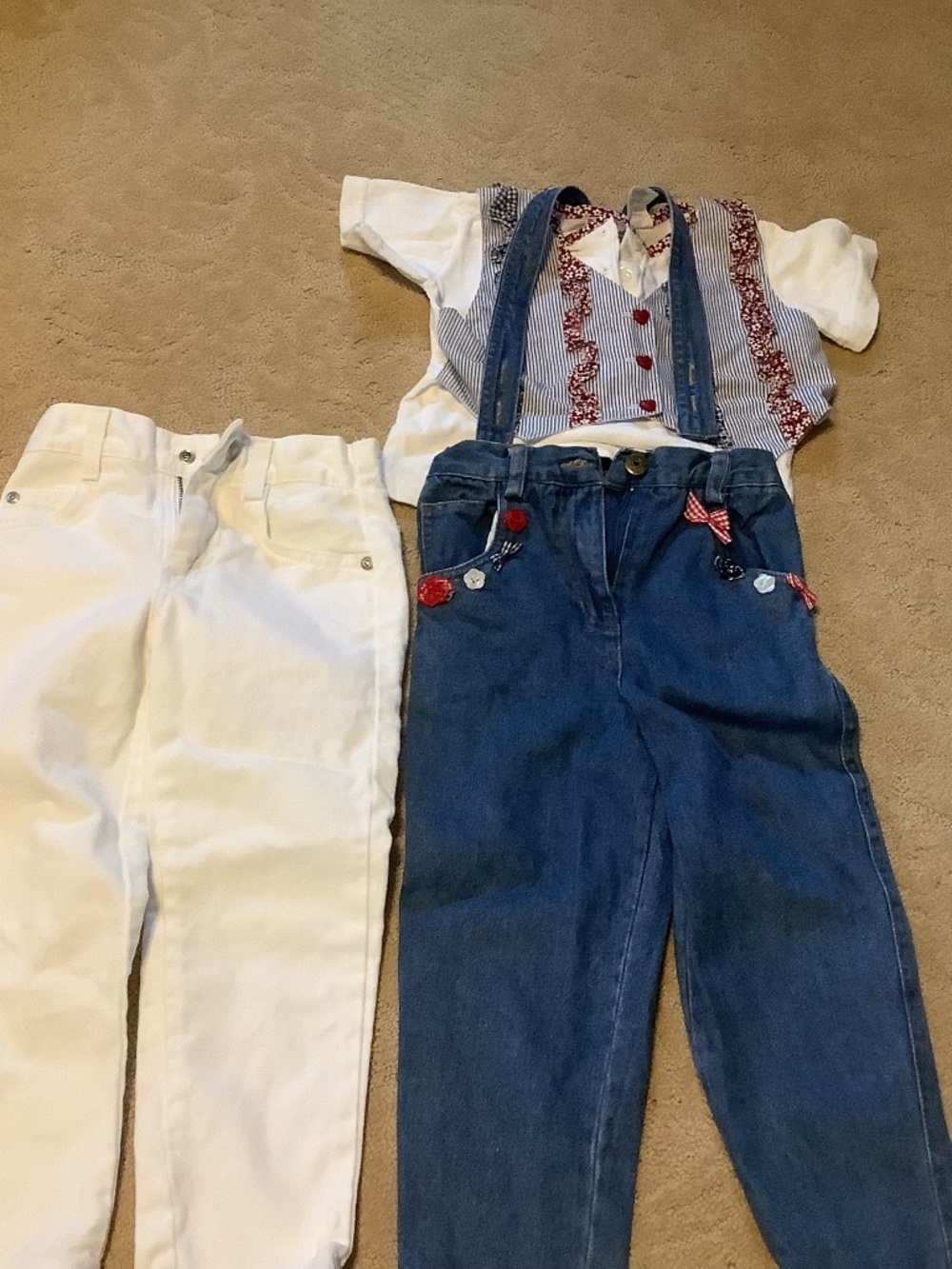 Vintage girls sz4 2 piece outfit plus Lee jeans